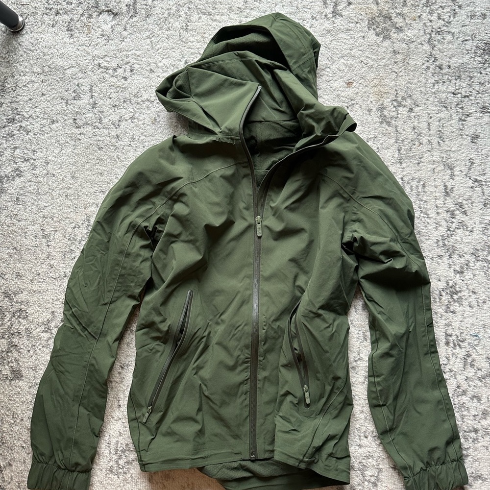 Lululemon rain jacket